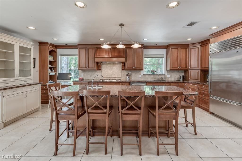 2 Concord Cir - Photo 3 of 10