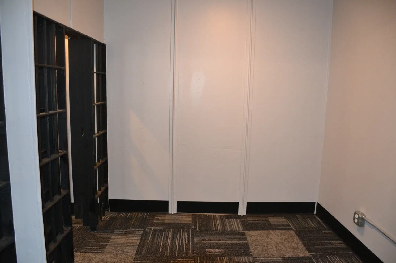 176 Main St - Photo 2 of 9