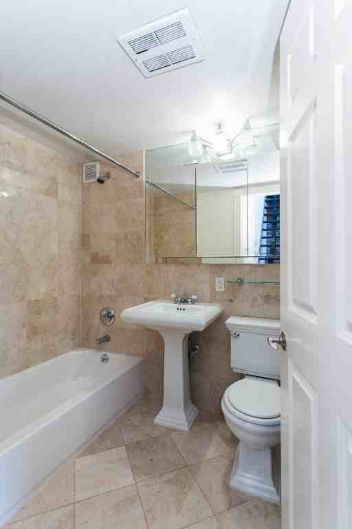 E 1st St #5F - Photo 6 of 6