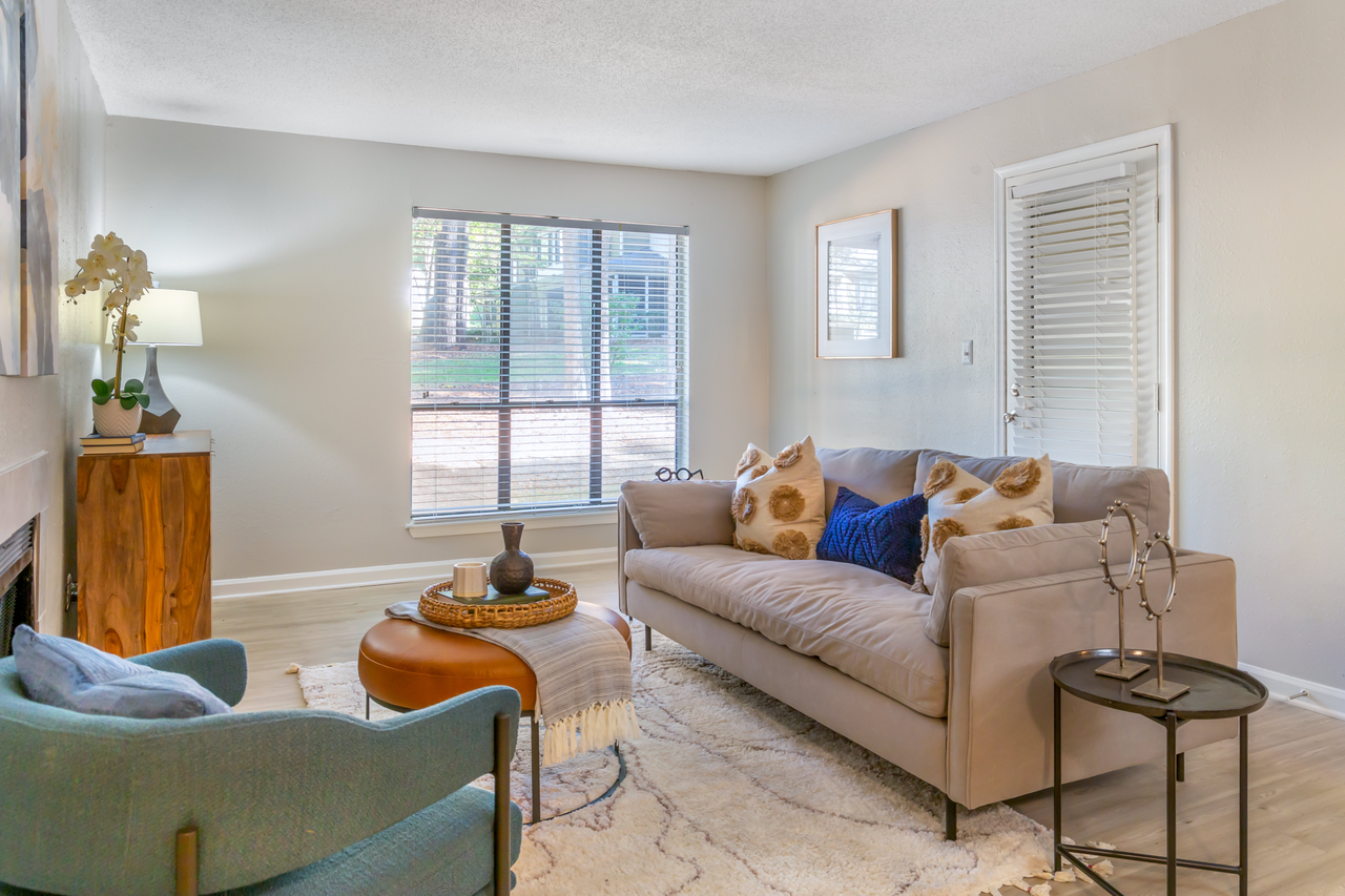 The Sawyer - Photo 6 of 22