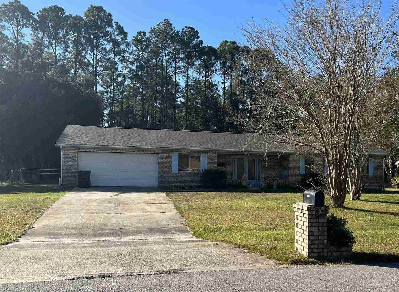 9825 Ginko Dr, Pensacola, FL 32506 3 Bedroom Apartment for 1,650/month