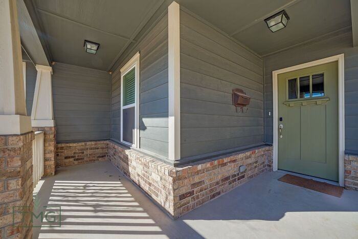 115 E Latimer St - Photo 2 of 26