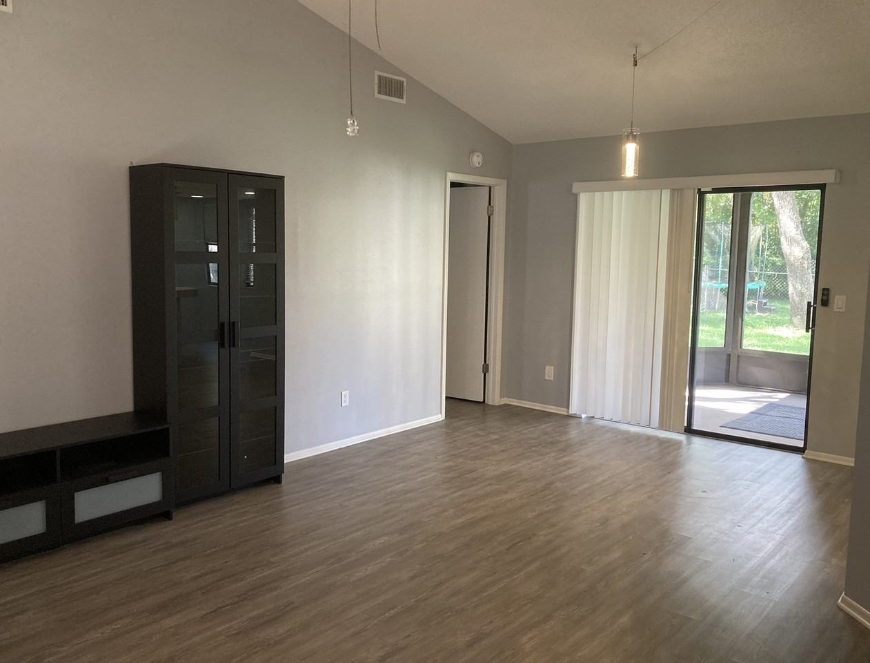 5085 W Kristina Loop - Photo 2 of 18