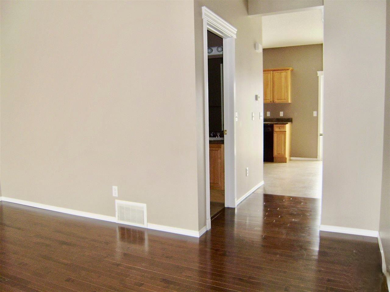 2301 28a Ave Nw - Photo 5 of 13