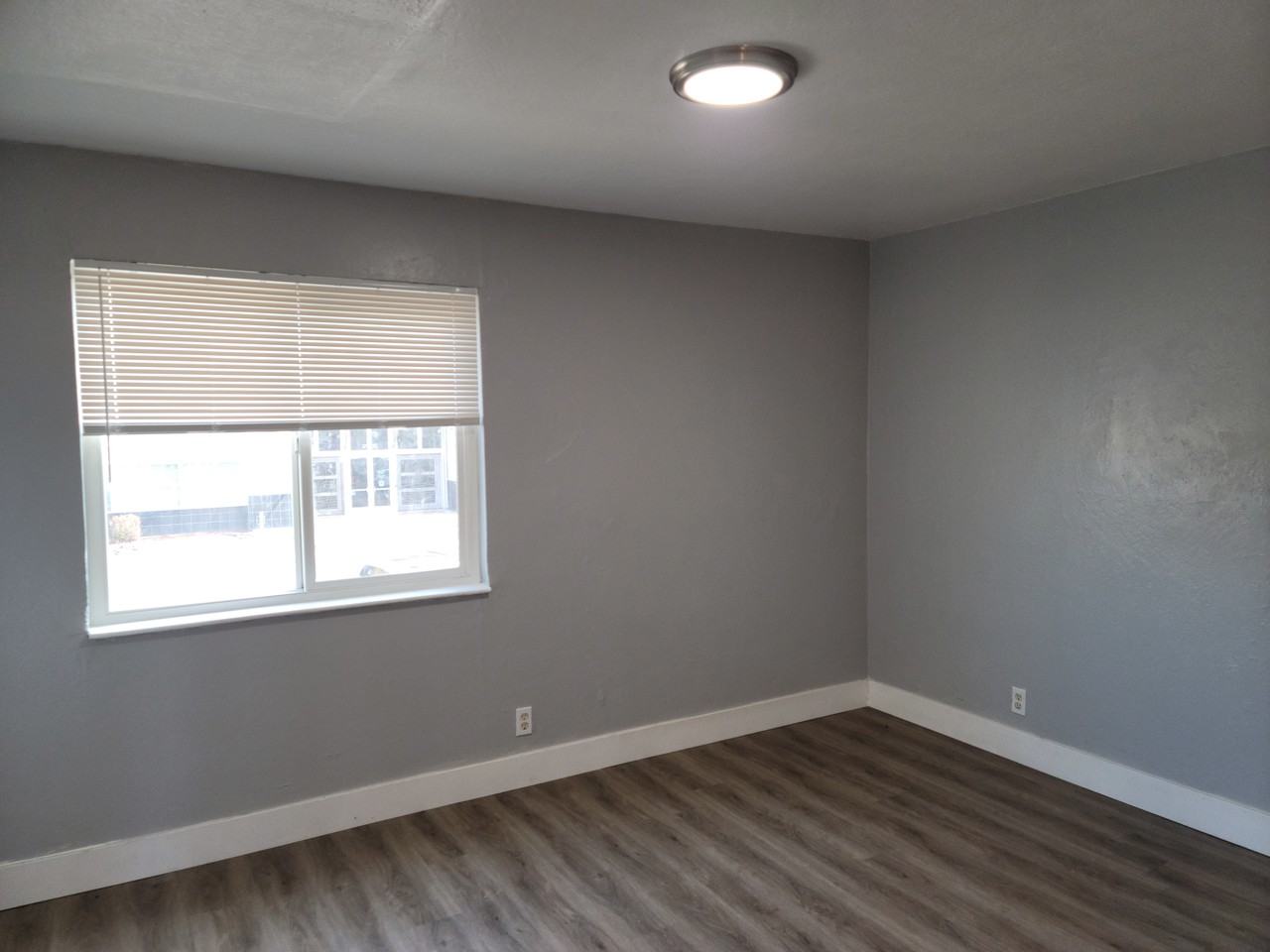 3729 Balsam St - Photo 2 of 10