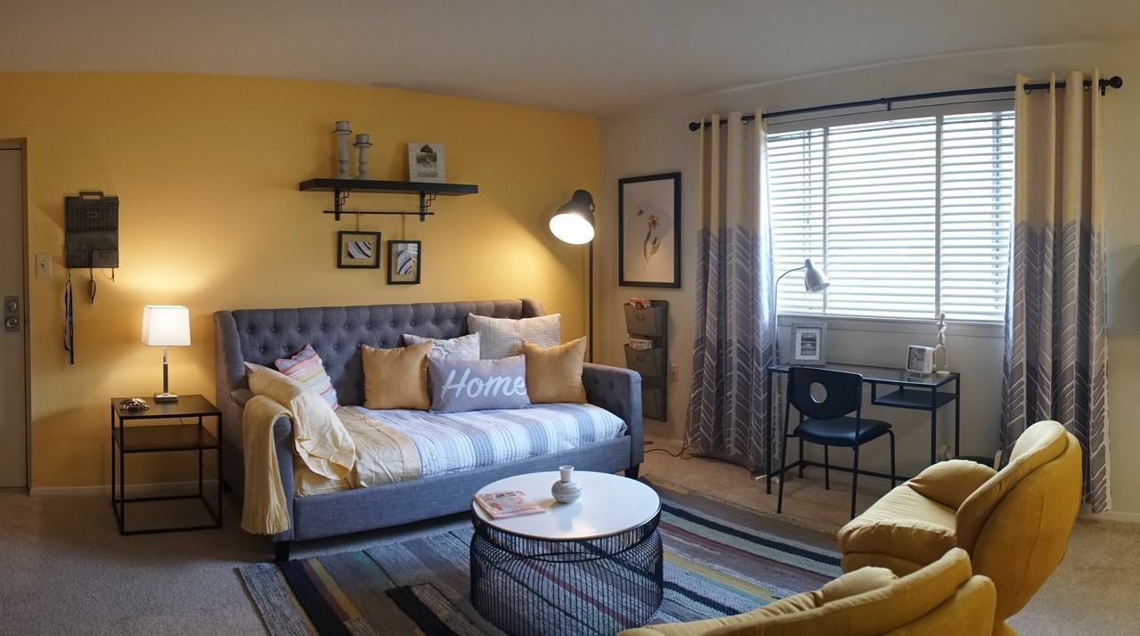 Rossbrooke Apartments & Townhomes 3 Deepwater Court, Cockeysville, MD