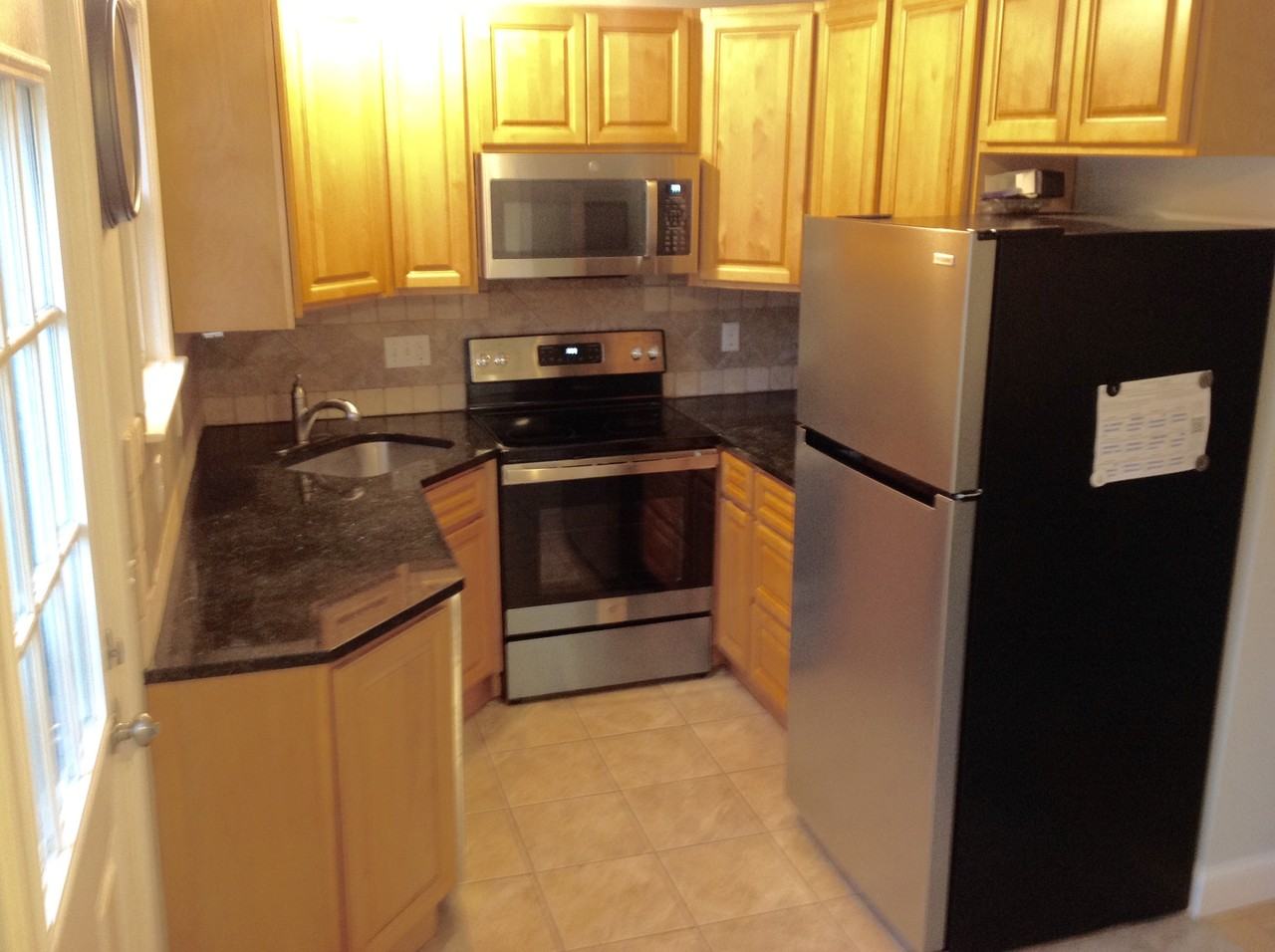 29B Moore Avenue - Photo 3 of 10