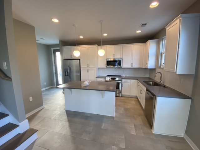 2120 Herman St - Photo 6 of 25