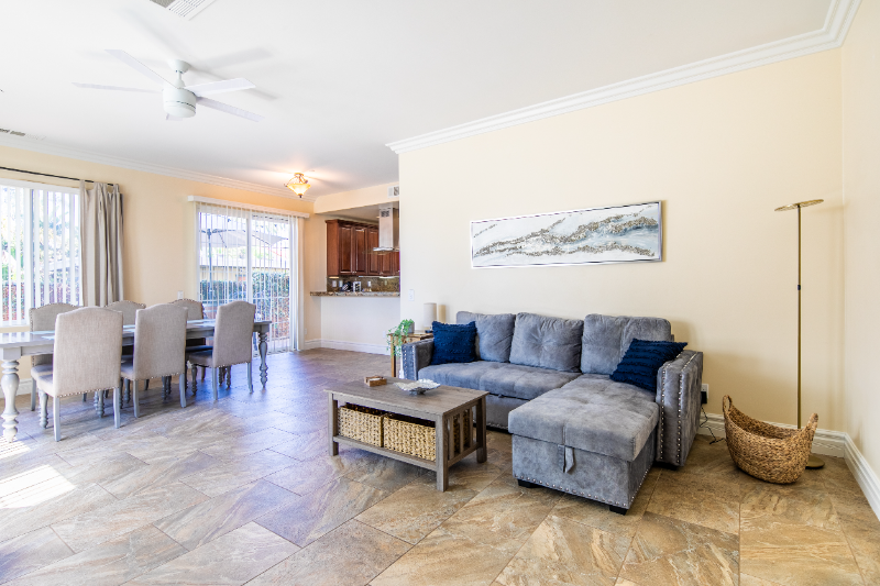 202 Alexander Court - Photo 4 of 43