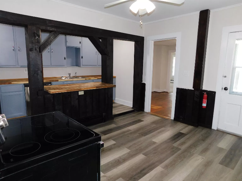 387 West St - Photo 2 of 23