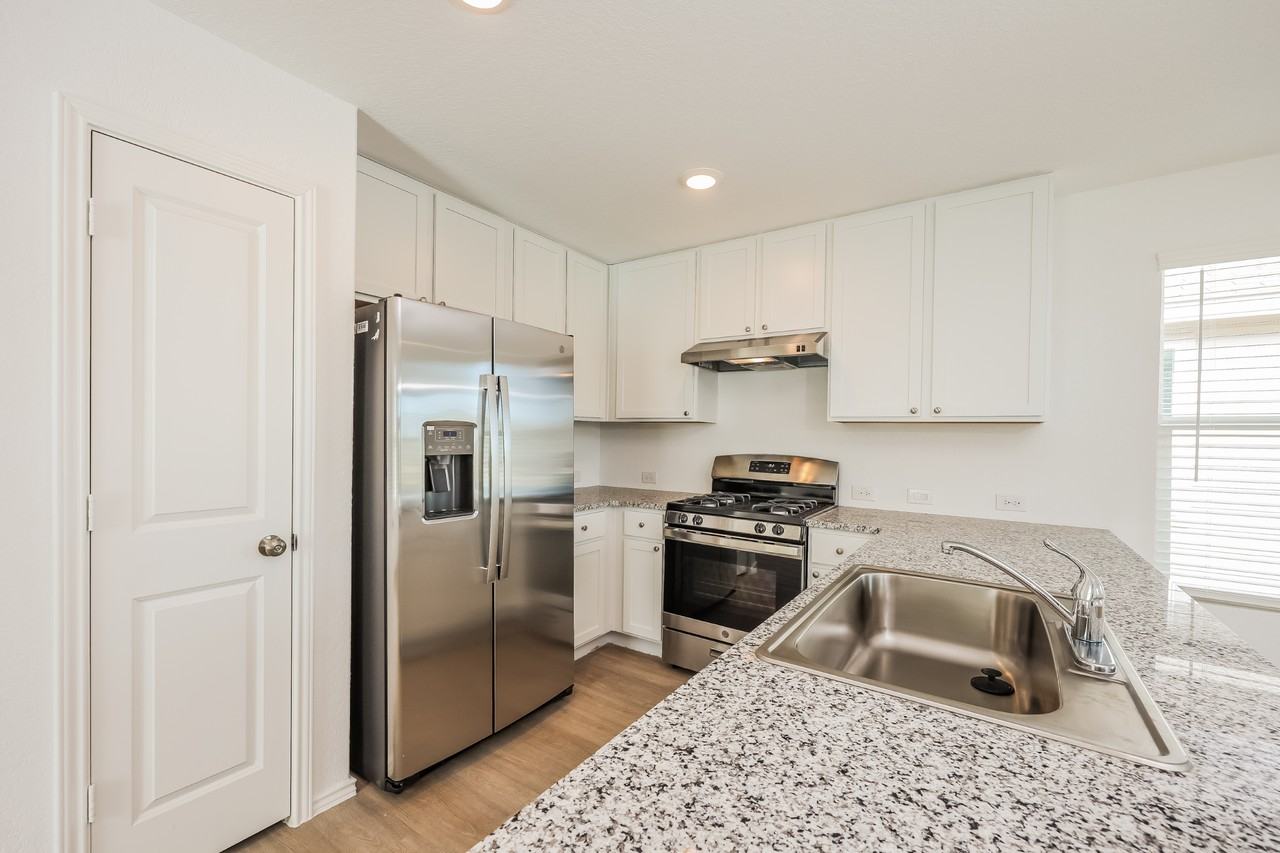 14711 Southton Basin - Photo 6 of 26