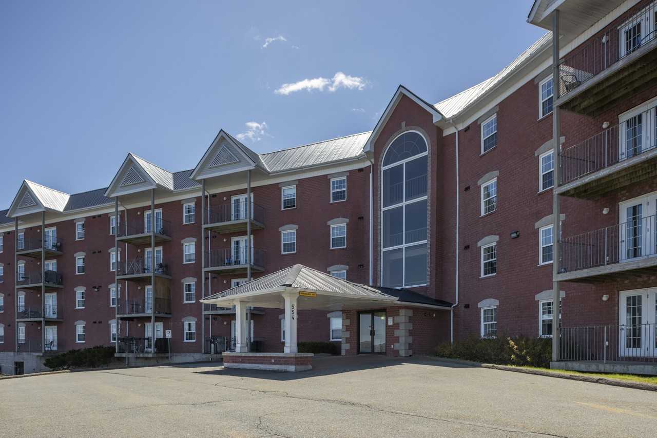 Prince Edward Estates Apartments 554 Bedford Hwy, Halifax, NS B3M 4X6