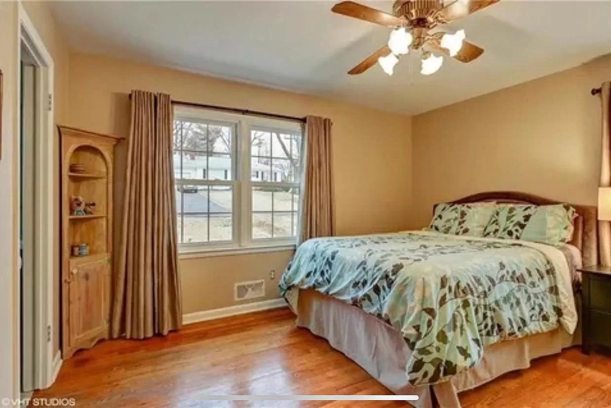 5530 Broadmoor Street - Photo 2 of 10