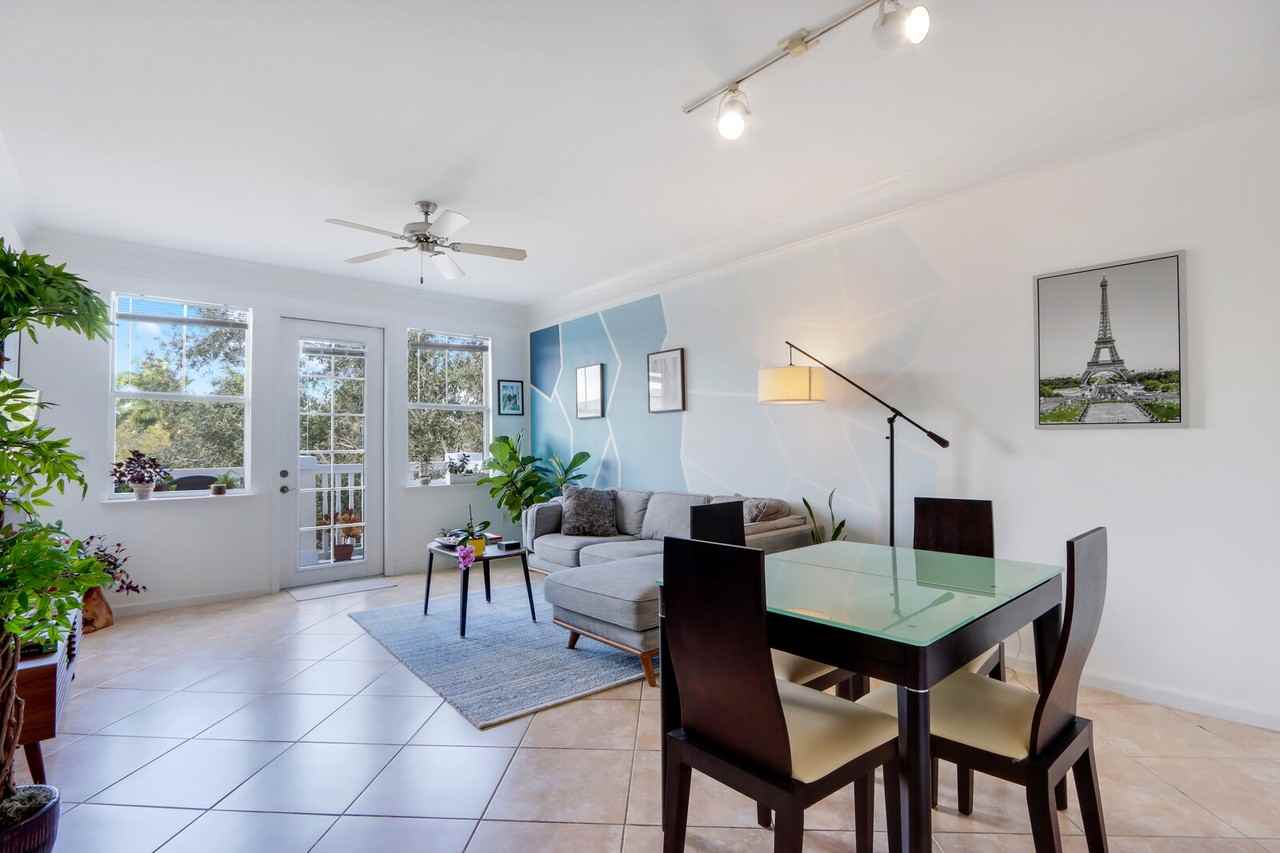 276 Murcia Dr #1 - Photo 2 of 31