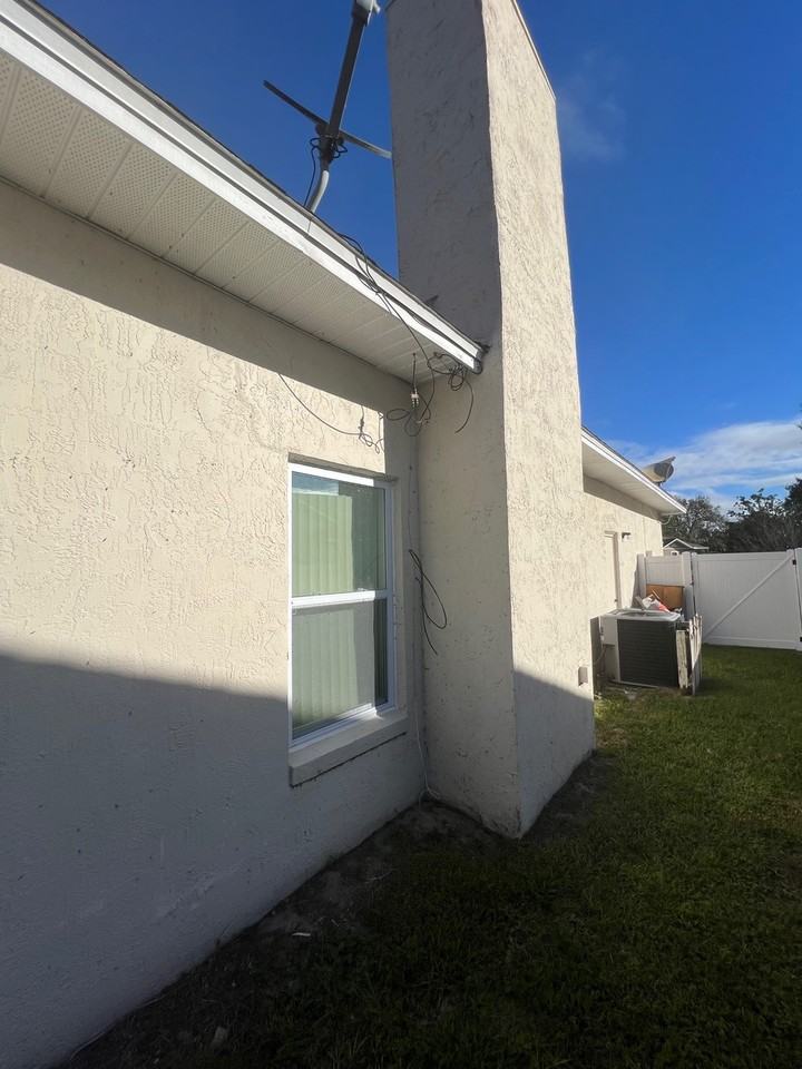 664 Wyckliffe Pl #1 - Photo 5 of 39