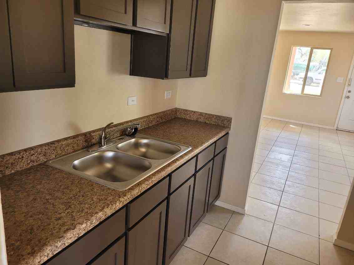 2431 E 24th St #2 - Photo 3 of 10