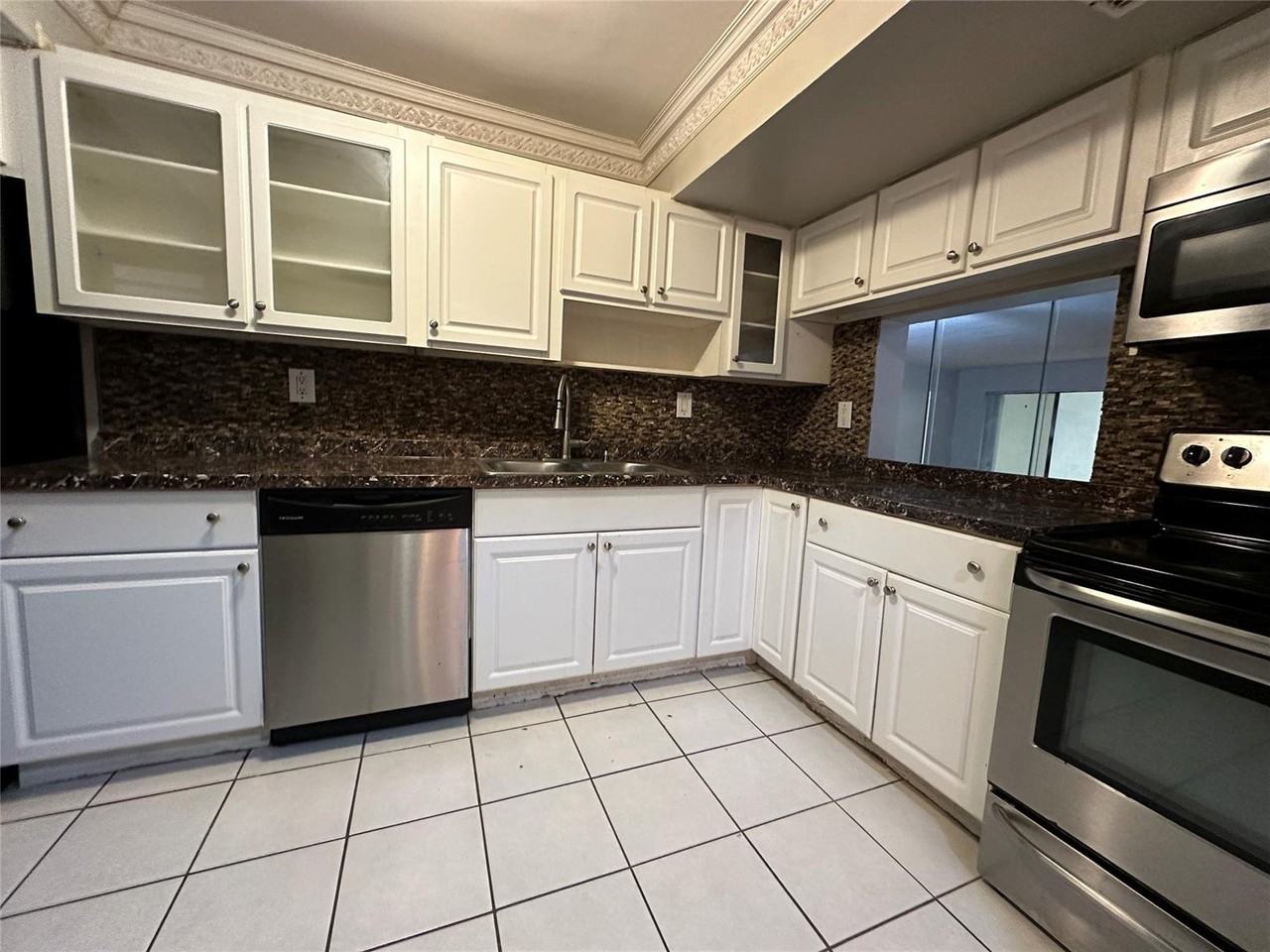 6630 Racquet Club Dr #1