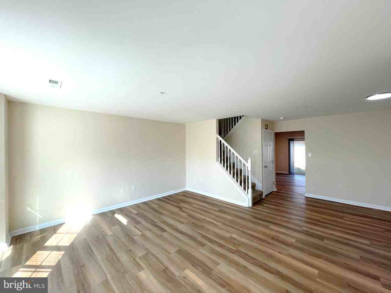 22060 Saint Elizabeths Ct - Photo 3 of 21