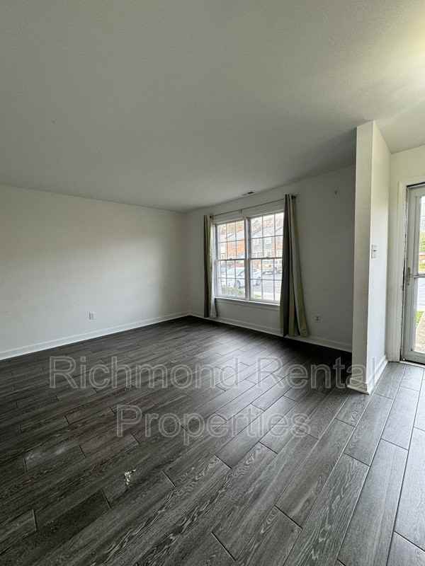 2241 Kingsbrook Dr - Photo 5 of 12