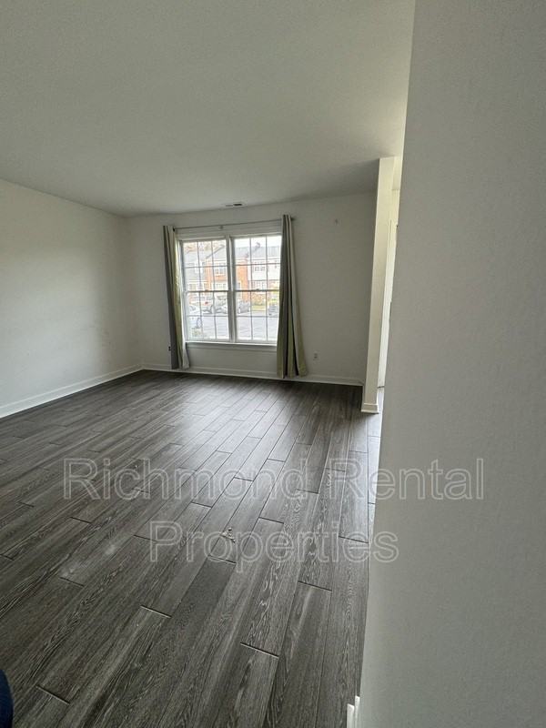 2241 Kingsbrook Dr - Photo 6 of 12