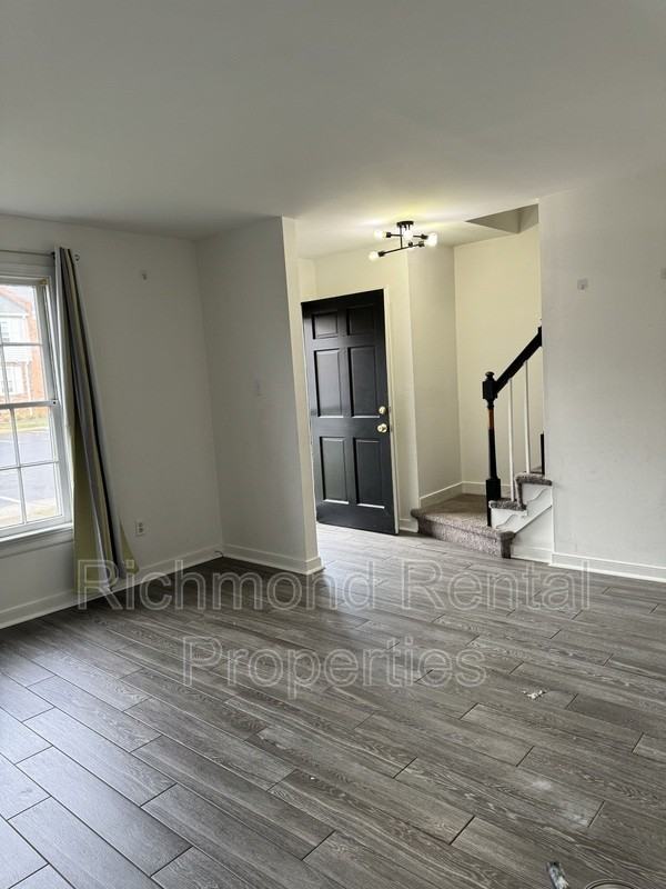 2241 Kingsbrook Dr - Photo 7 of 12