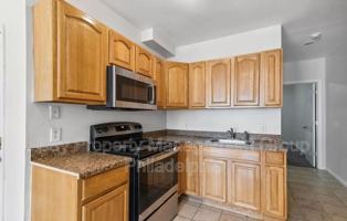 featured image of 1621 W Montgomery Ave