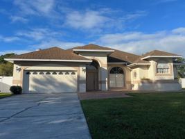 featured image of 664 Wyckliffe Pl