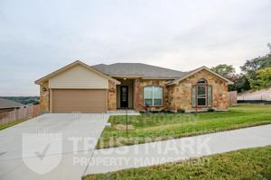 featured image of 1304 Risen Star Ln