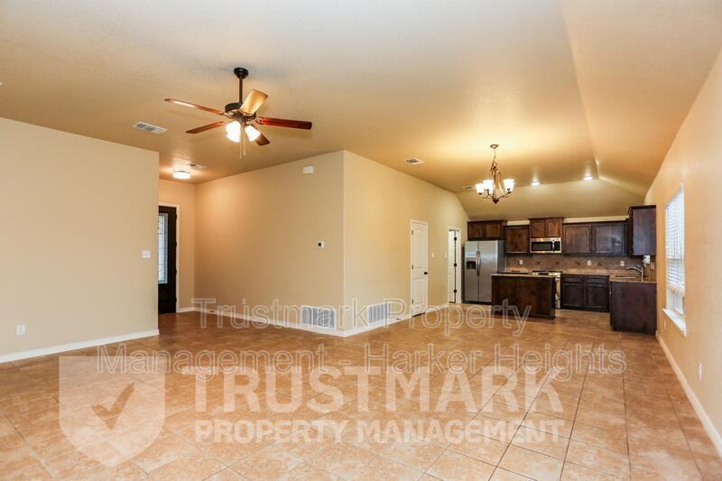 1304 Risen Star Ln - Photo 7 of 20