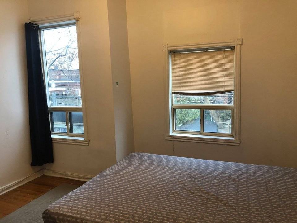 89 Jersey Avenue - Photo 5 of 6