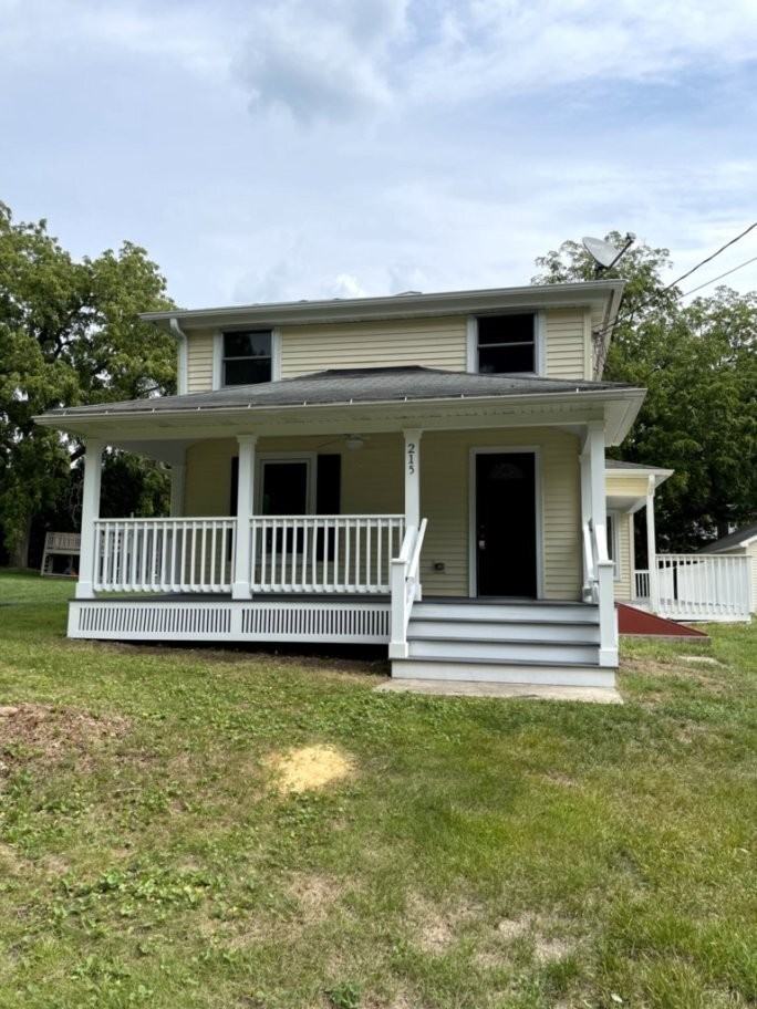215 2nd St - Photo 2 of 23