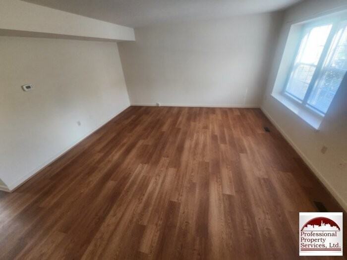 242 Mountain Ter - Photo 2 of 30