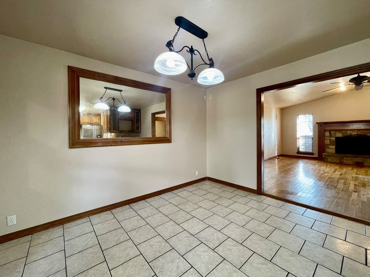 1319 W Aries Rd #1 - Photo 5 of 17