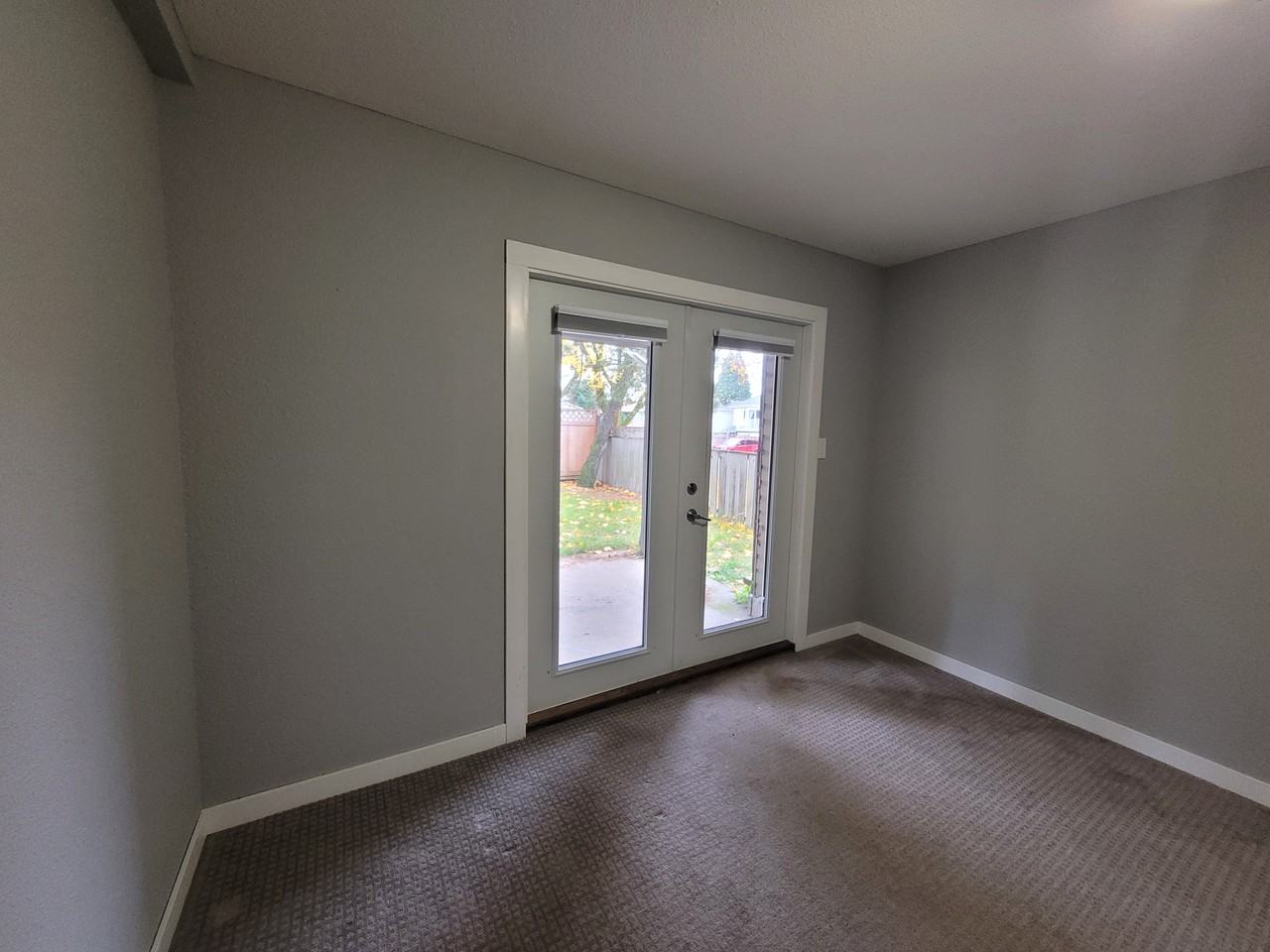 167 Springfield Drive - Photo 3 of 20