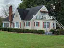 featured image of 894 South Franklin Road #3