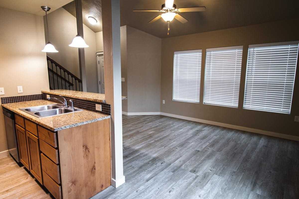 12167 West Overland Road - Photo 2 of 17