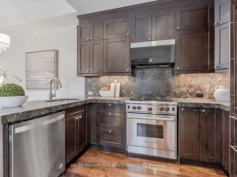 314 Merton Street - Photo 3 of 30