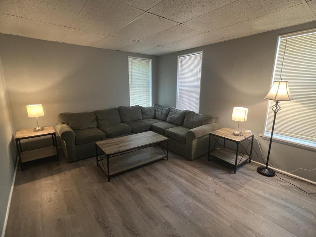 1567 Tibbits Ave - Photo 2 of 10