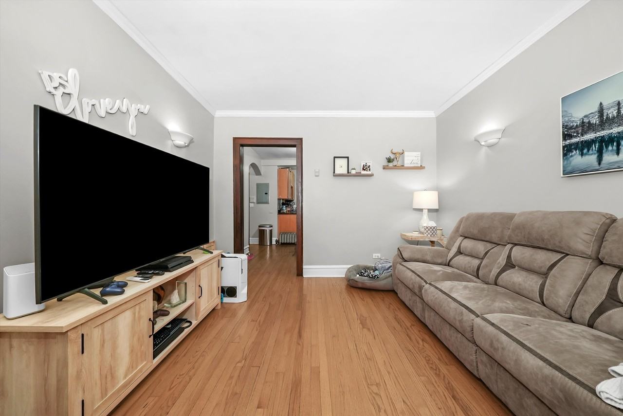 1925B Grove Ave #110 - Photo 2 of 21