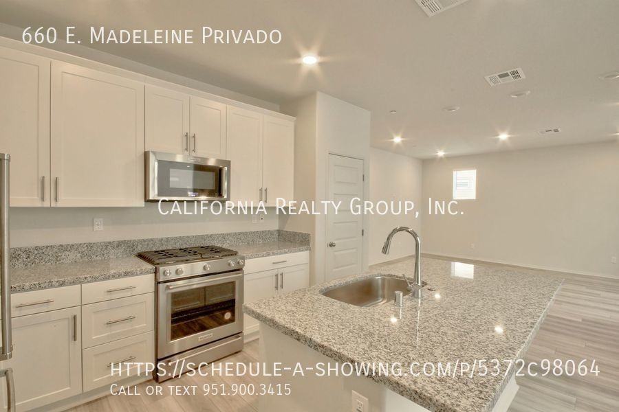 660 E Madeleine Privado - Photo 4 of 20