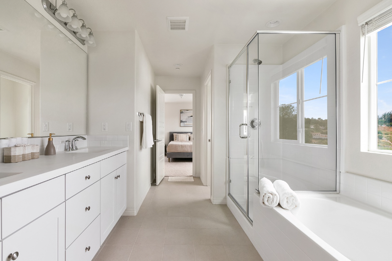 7284 Wembley St - Photo 4 of 41