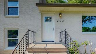 202 Caldwell Dr - Photo 1 of 1