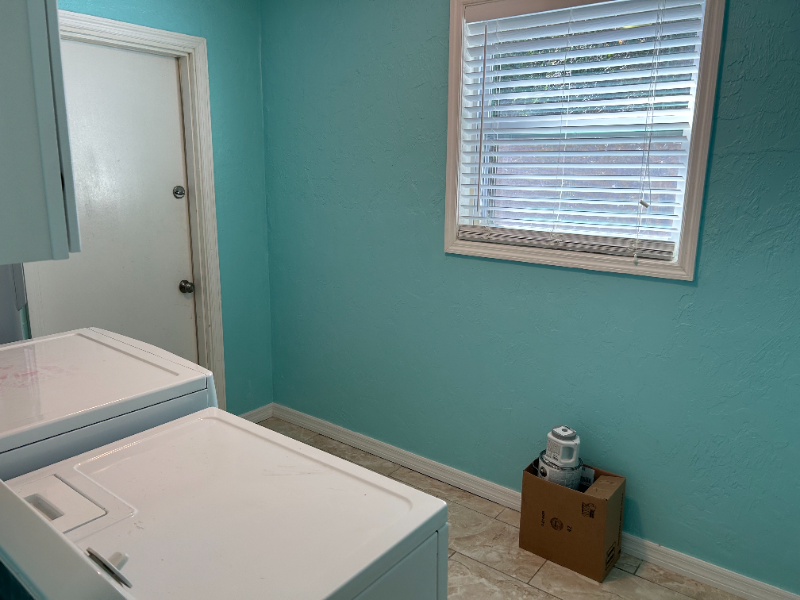 1431 Se 42nd Pl - Photo 5 of 15