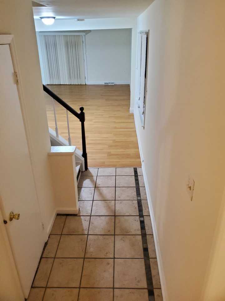 22 Leeward Ct #NA - Photo 3 of 32