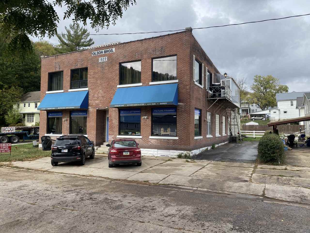 302 W Bridge St B, Elkader, IA 52043 2 Bedroom Apartment for 900