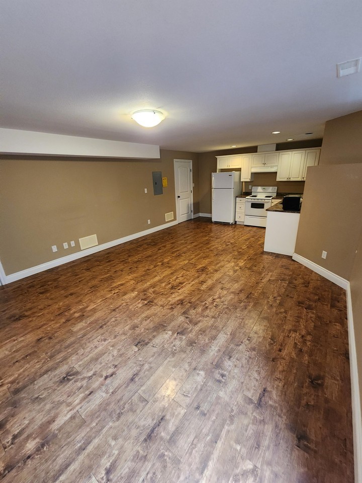 45848 Verbena Dr #1 - Photo 3 of 9