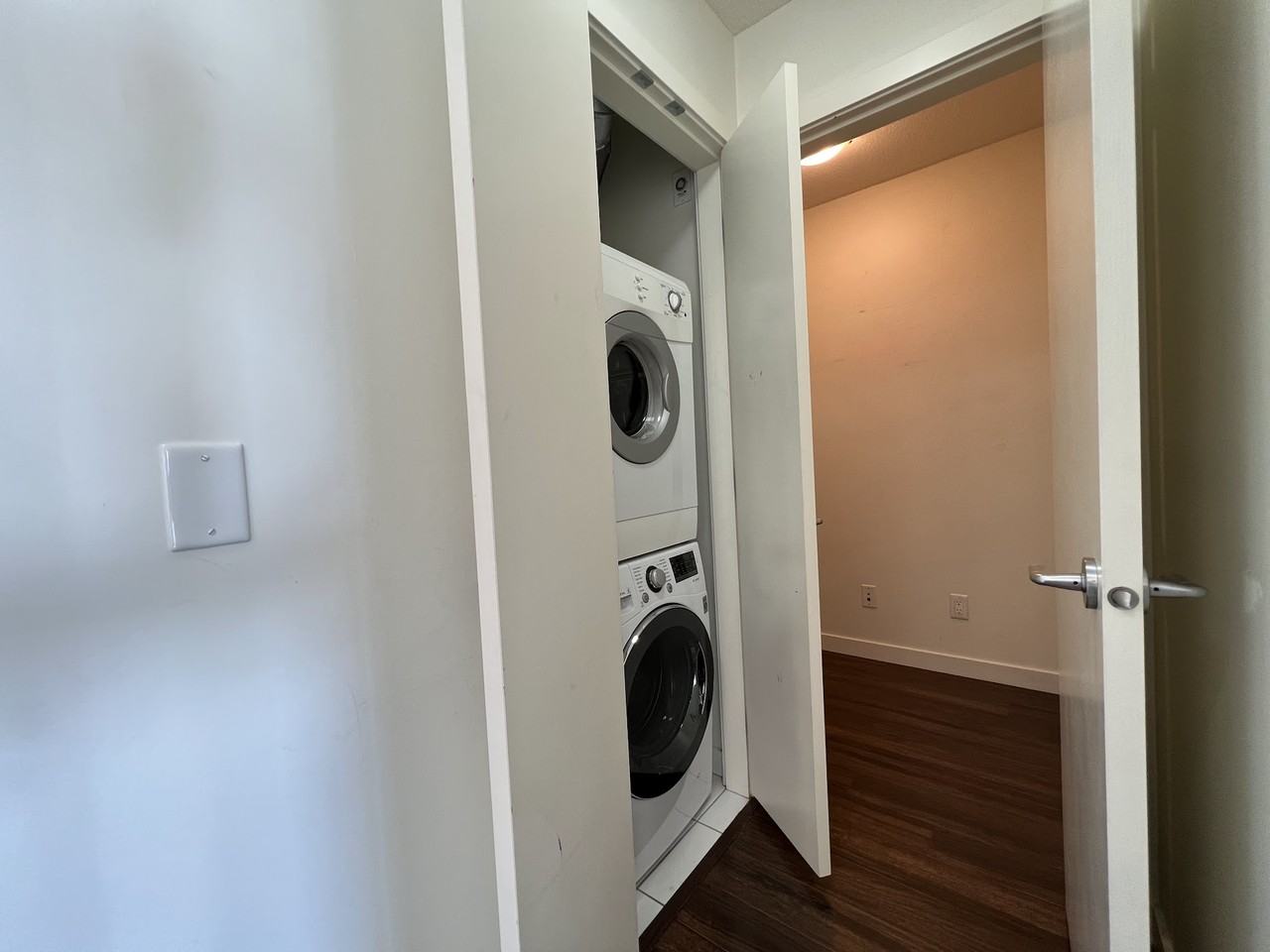 4815 Eldorado Mews #16xx - Photo 4 of 17