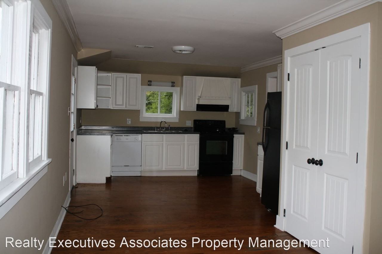 3932 Andersonville Hwy - Photo 3 of 4