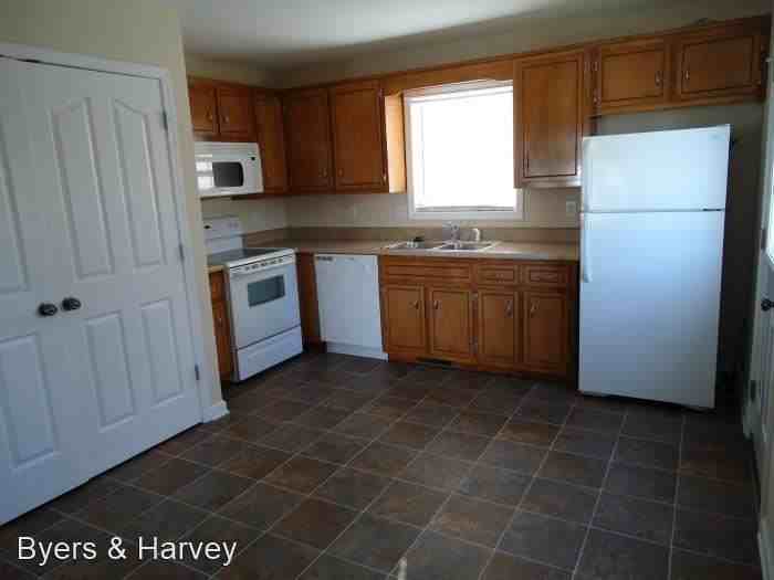 2338 Old Ashland City Rd - Photo 3 of 10