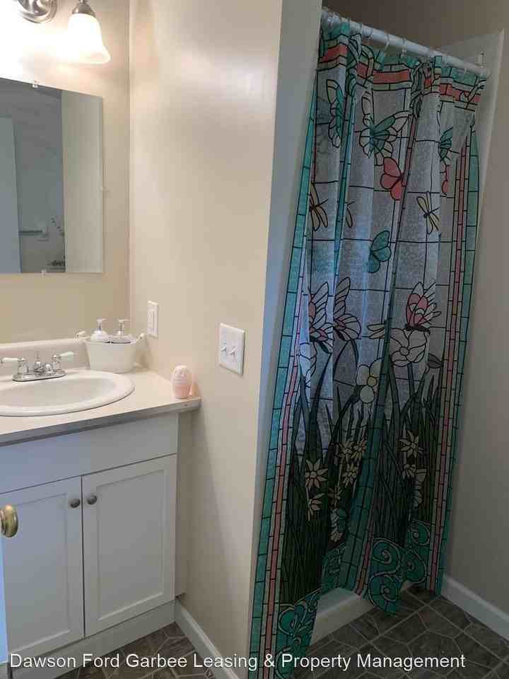 5709 Pleasant Valley Rd - Photo 2 of 22